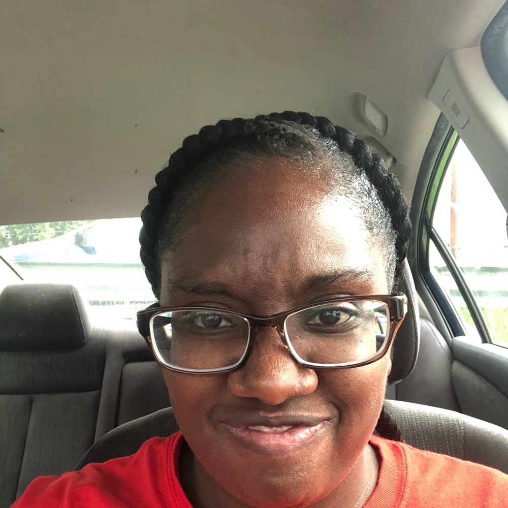 Meet your Posher, Brittany